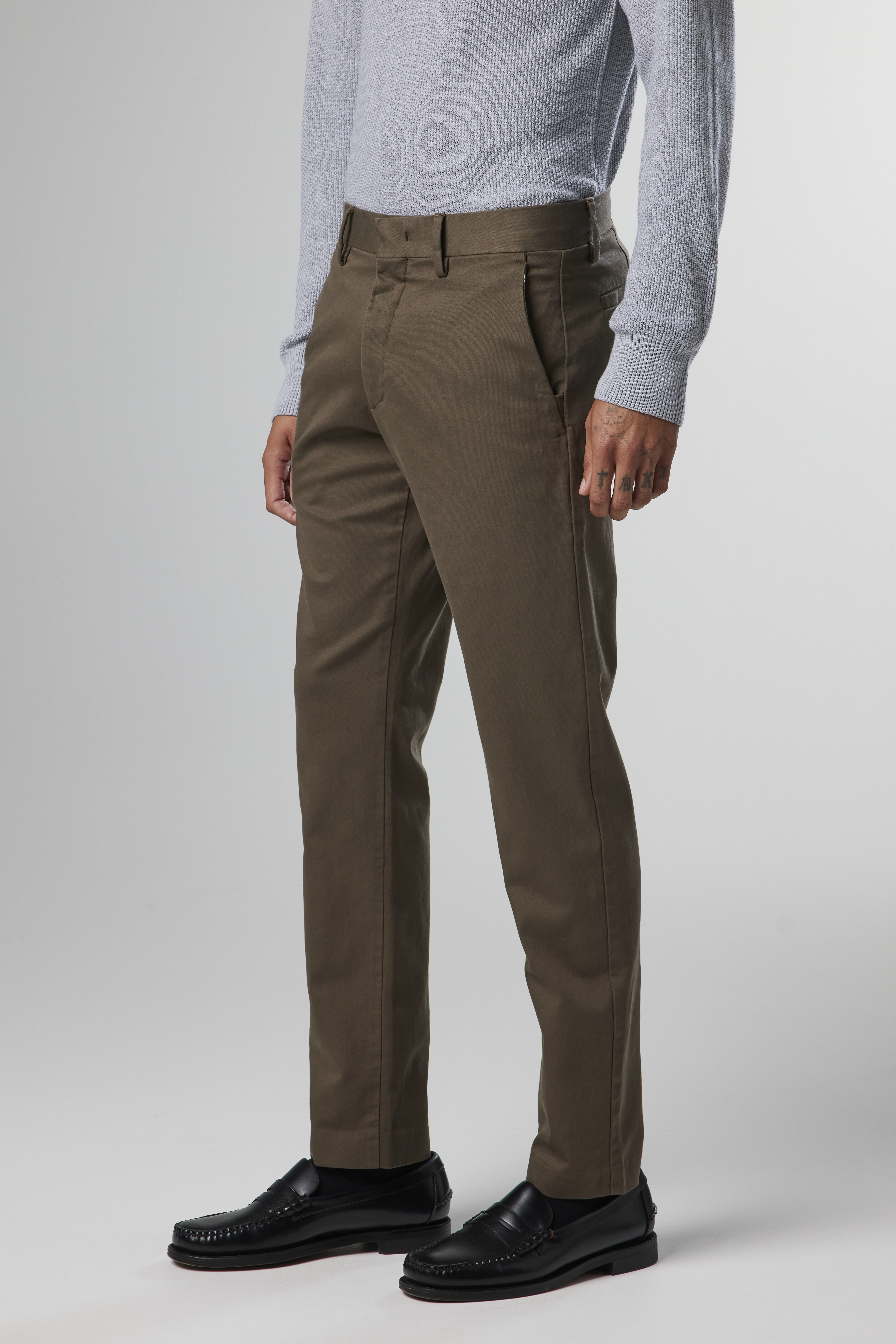 12 Best Chinos For Men 2024 - Forbes Vetted