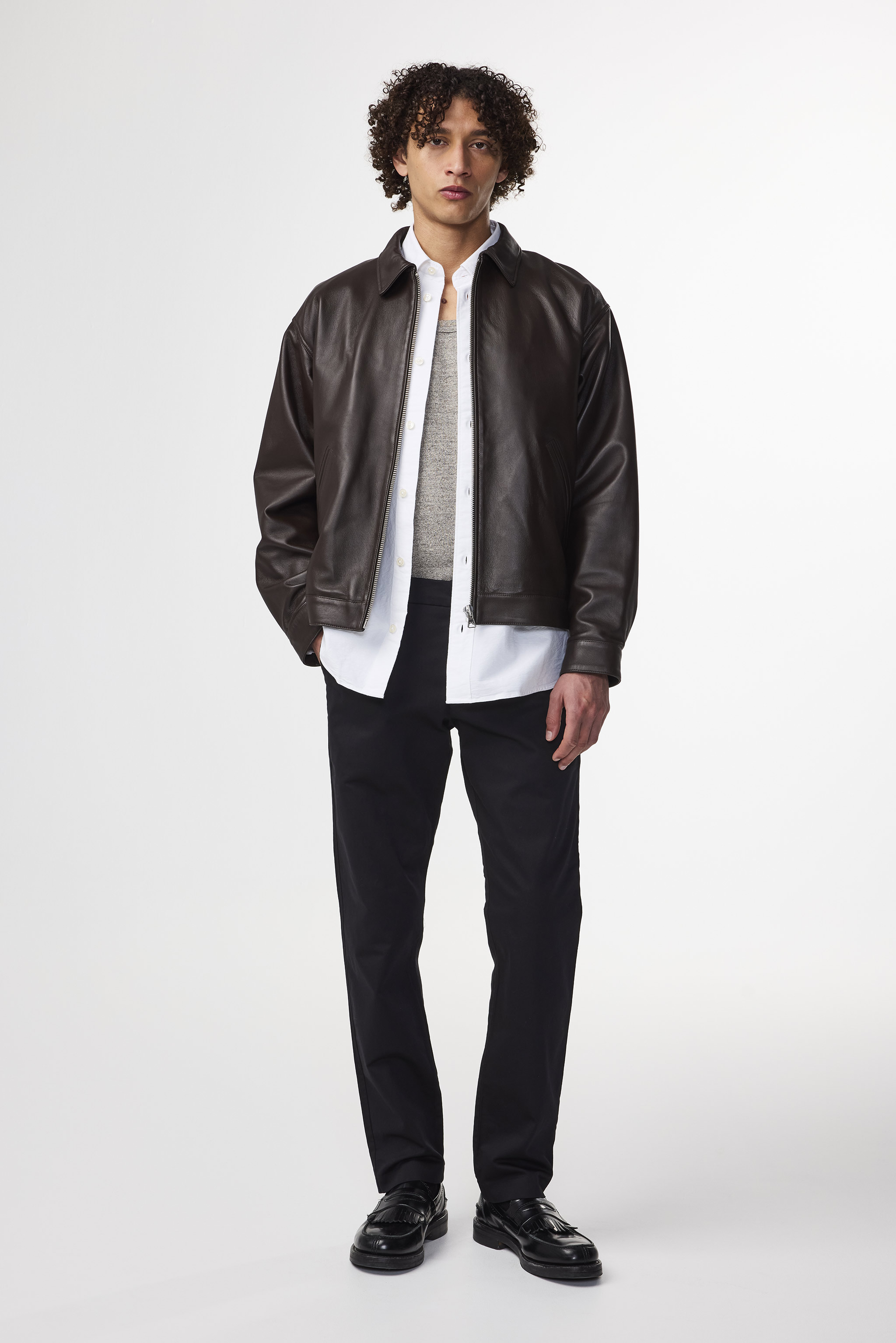 ポンヌフベロアパンツサイズ2 Theo 1420 men's chinos - Black - Buy online at NN.07®
