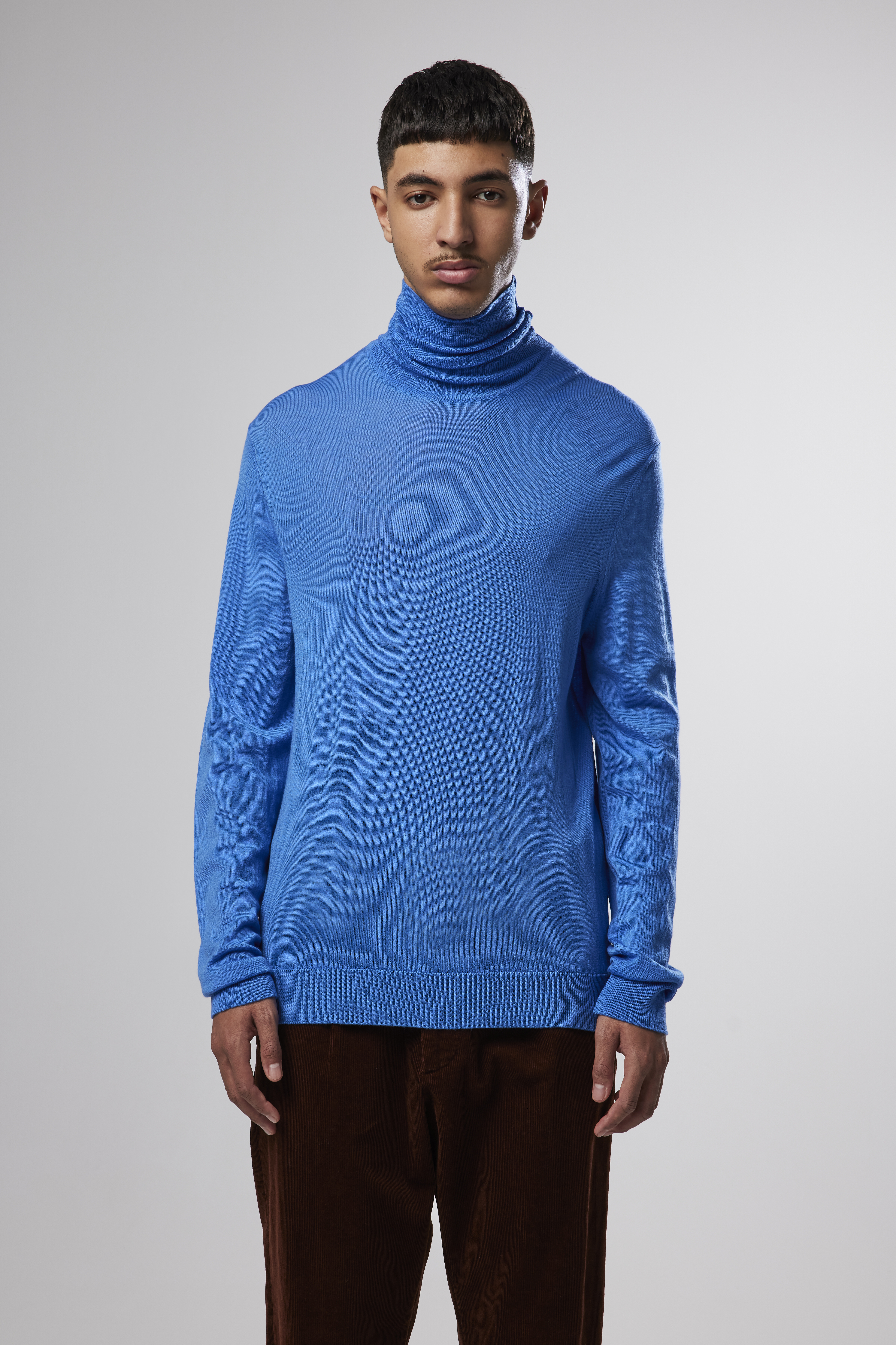 NN07 No Nationality Sweater popular Mens Cowl Neck Italian Yarn Long Sleeve Blue Large