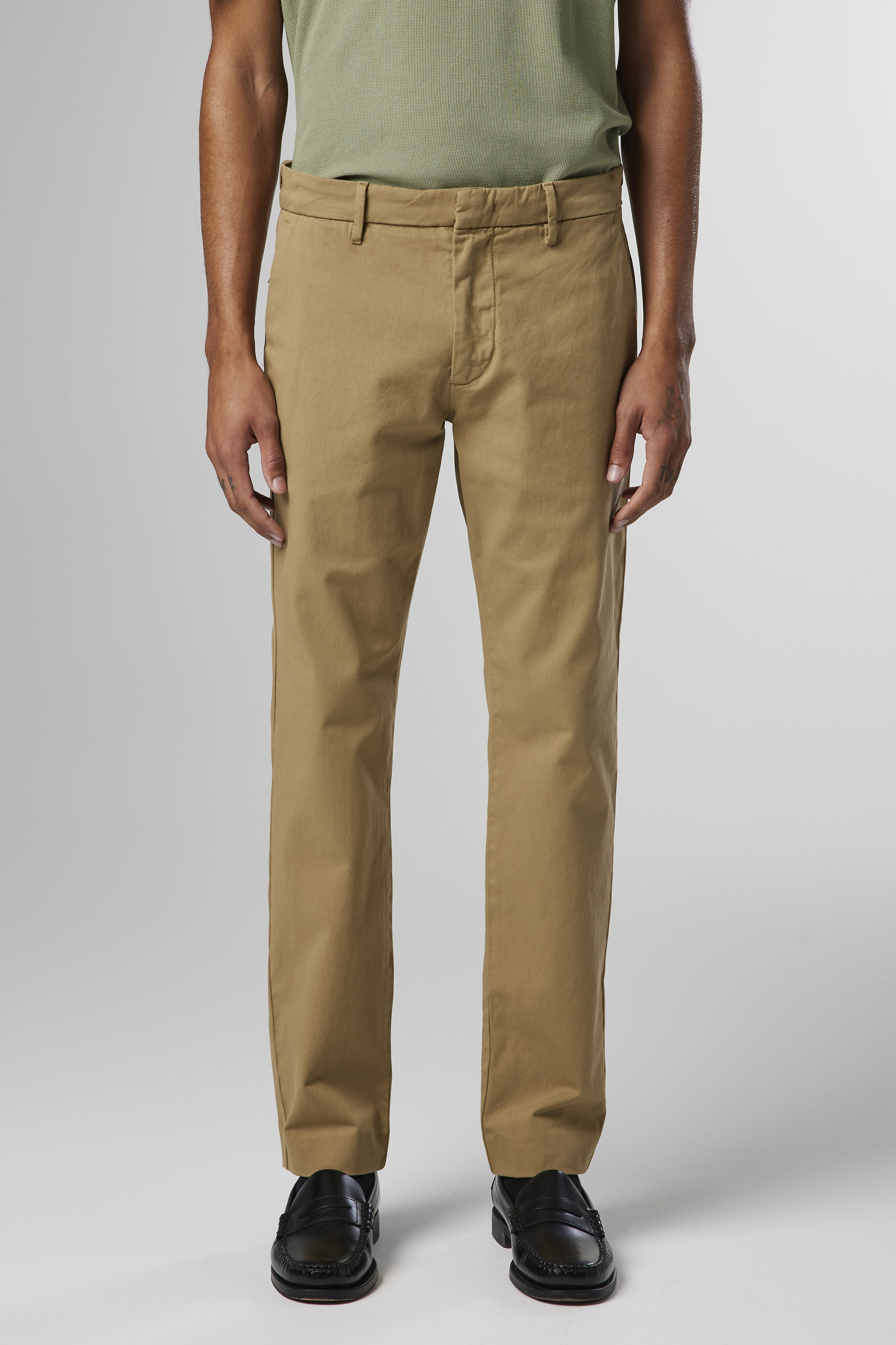 Theo 1202 men's chinos - Khaki - Buy online at NN.07®