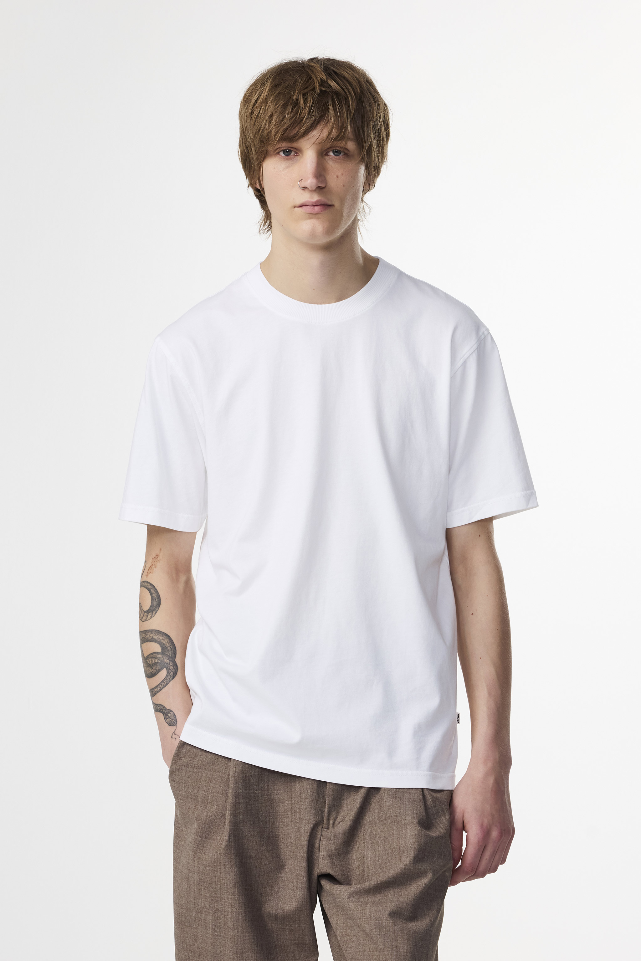 Tシャツ・カットソー SAVE THE DUCK Men T-shirt White DT1197MBESY20 SAVE THE DUCK: T-shirt men - White | Save The Duck t-shirt