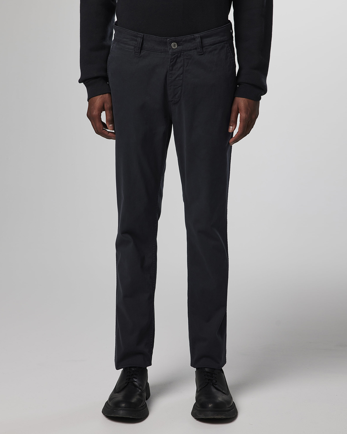 Marco 1200 men's chinos - Dark Grey - Buy online at NN.07®