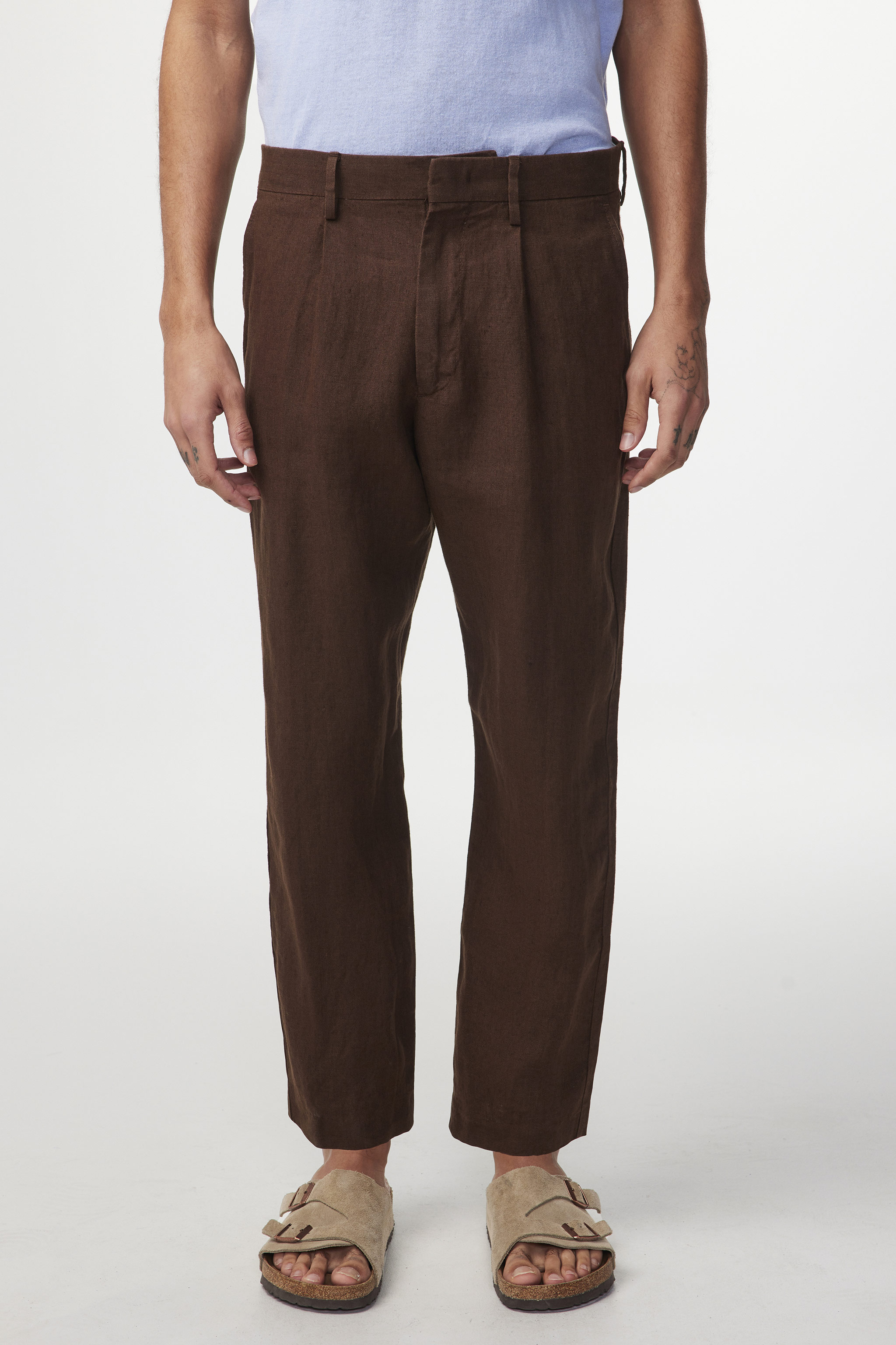 最終値下げ un/unbient easy trousers (smoke brown) スラックス