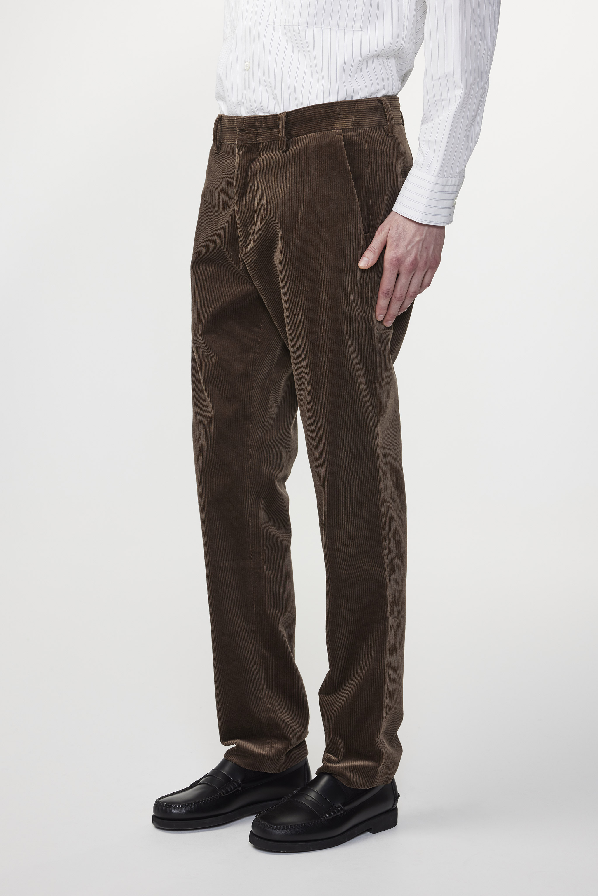 Theo 1322 men's trousers - Brown - Buy online at NN.07®