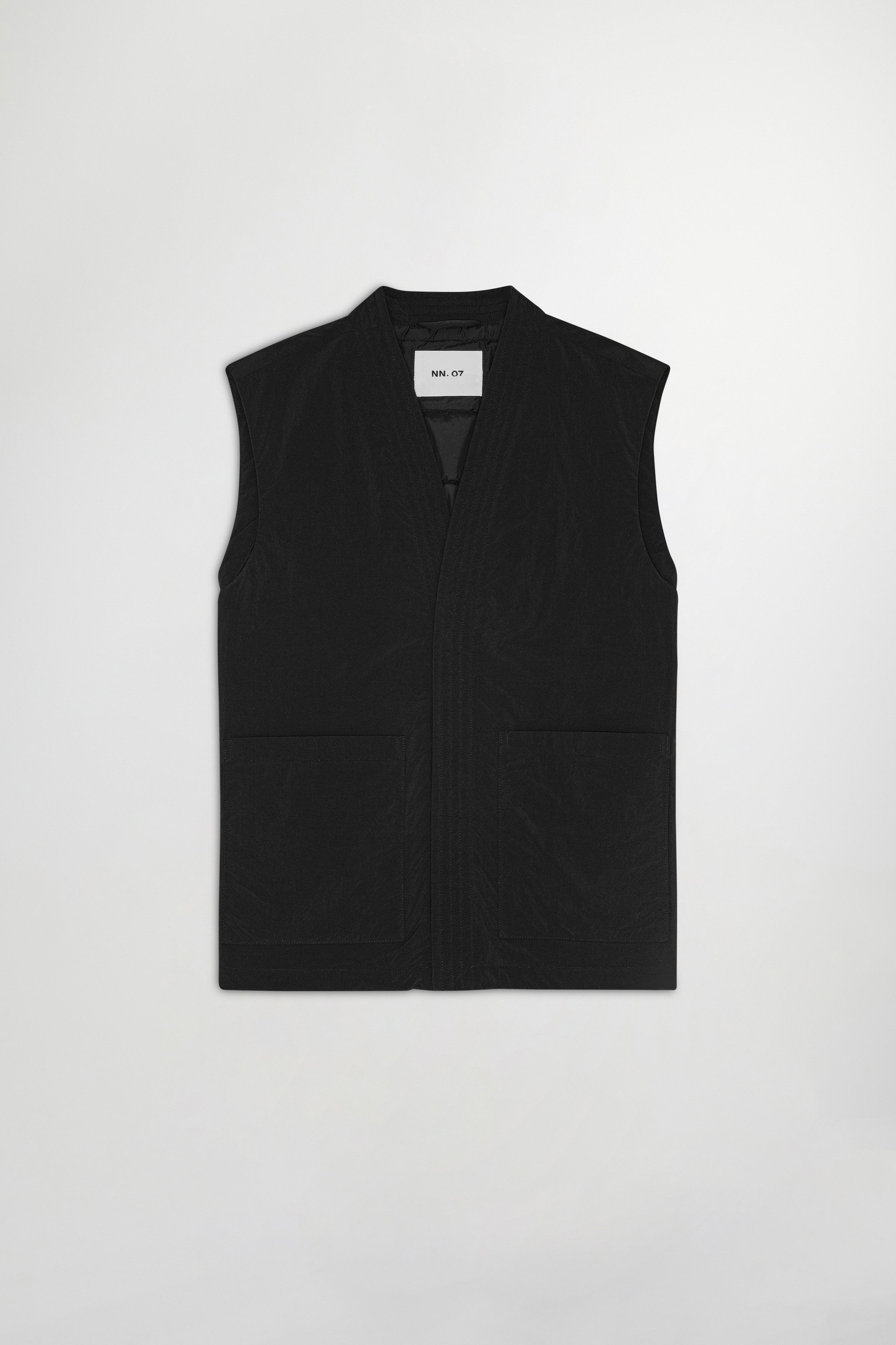 Yuki 8280 men's vest - Black - Buy online at NN.07®