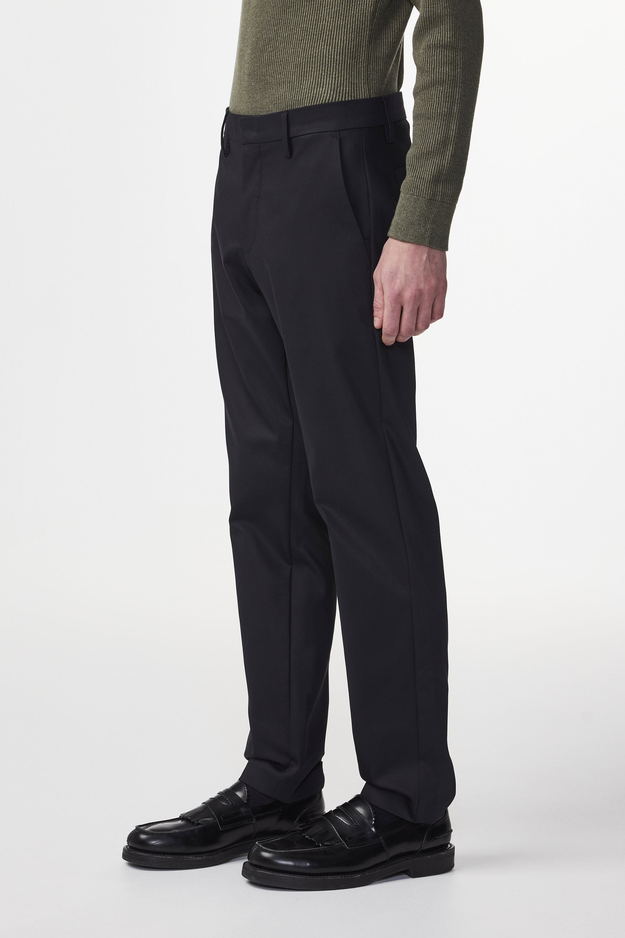 たんたんBLUETOWN BASIC CHINO PANTS Tech Chino Pant | Original Penguin US