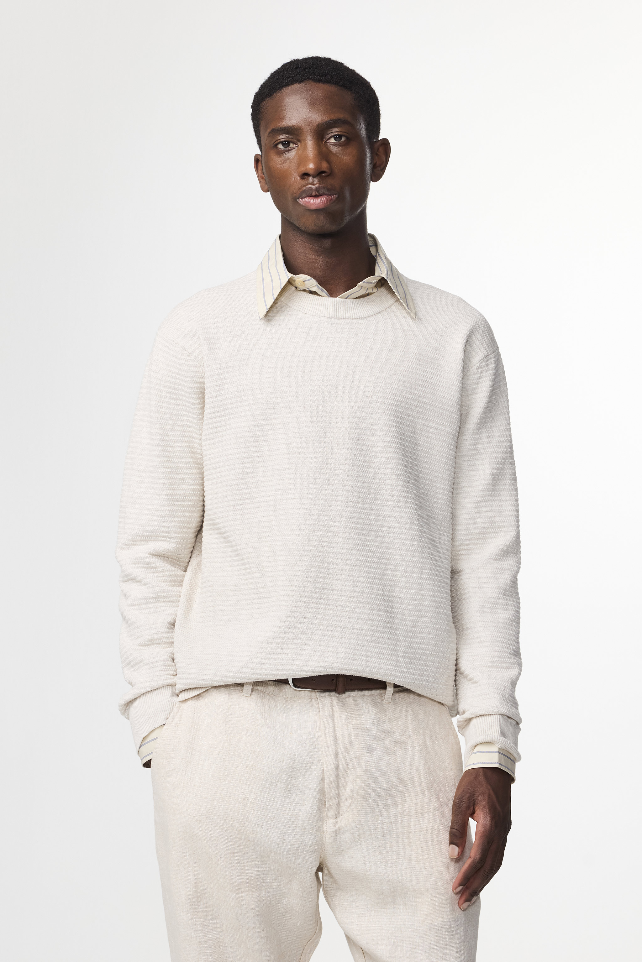 【on&on】Fur Collar Handmade Jumper NEW3XMA07_2colors Designer fashion, Seoul-fully created | W Concept
