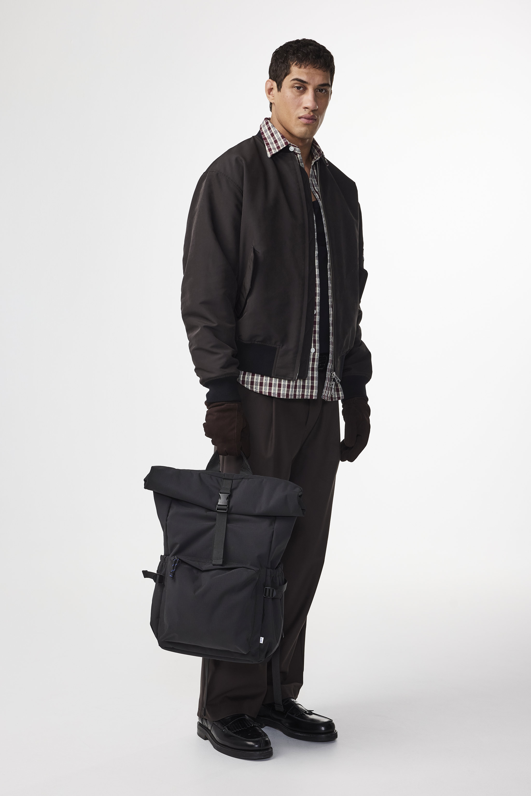 nanaORIENTALオリエンタル　ネイビー UK7 See All | NN.07® Online Store