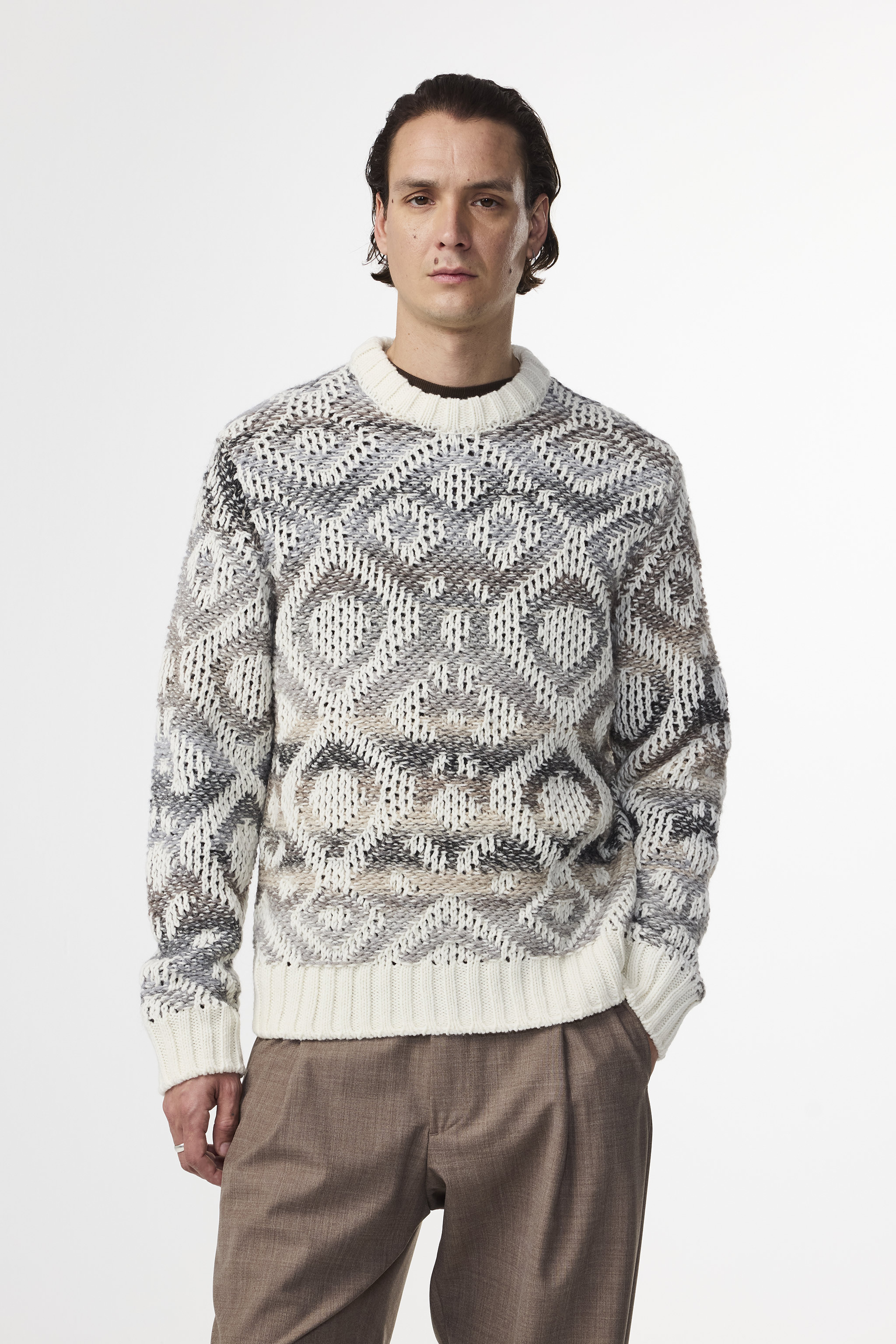 ゴールドマン　アーティファクト RIB KNIT JERSEY Brady 60024 men's sweater - Ivory - Buy online at NN.07®