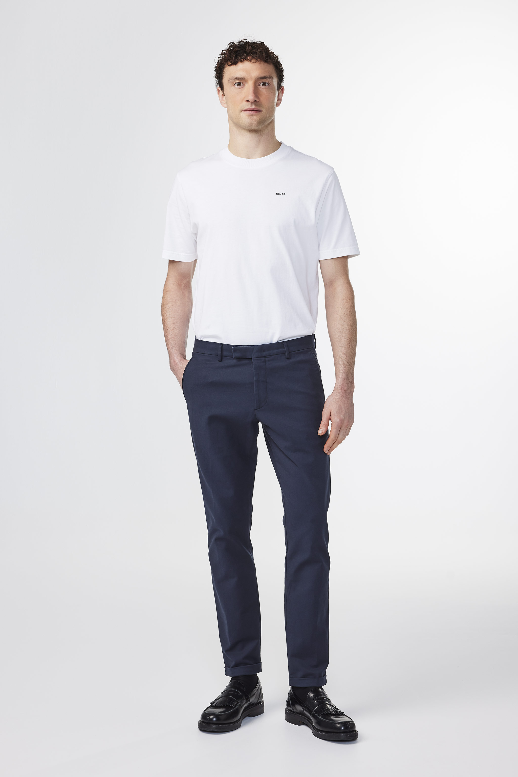 Navy blue chinos hot sale with white shirt